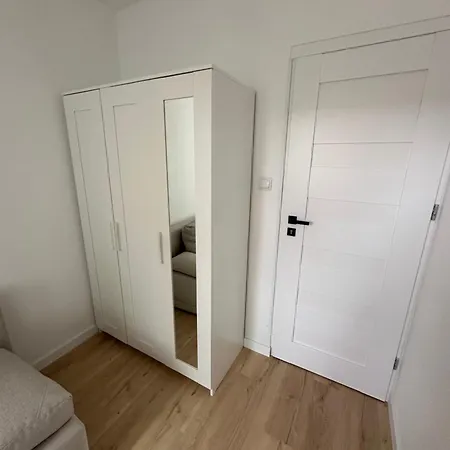 Rooms4less Maison d'hôtes *