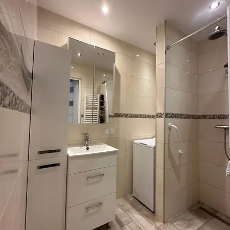 Rooms4less * Gdaňsk